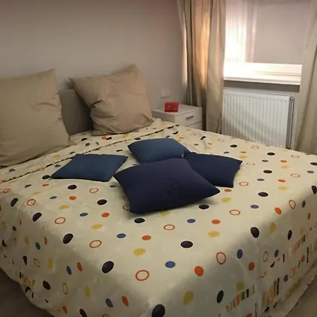 Sylt-wenningstedt-braderup-grosse-ferienwohnung-unter-reet Holiday home Braderup (Sylt)